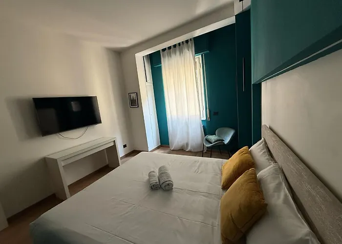 Guesthost - Ponte Vecchio Charming Nest Apartament Florencja